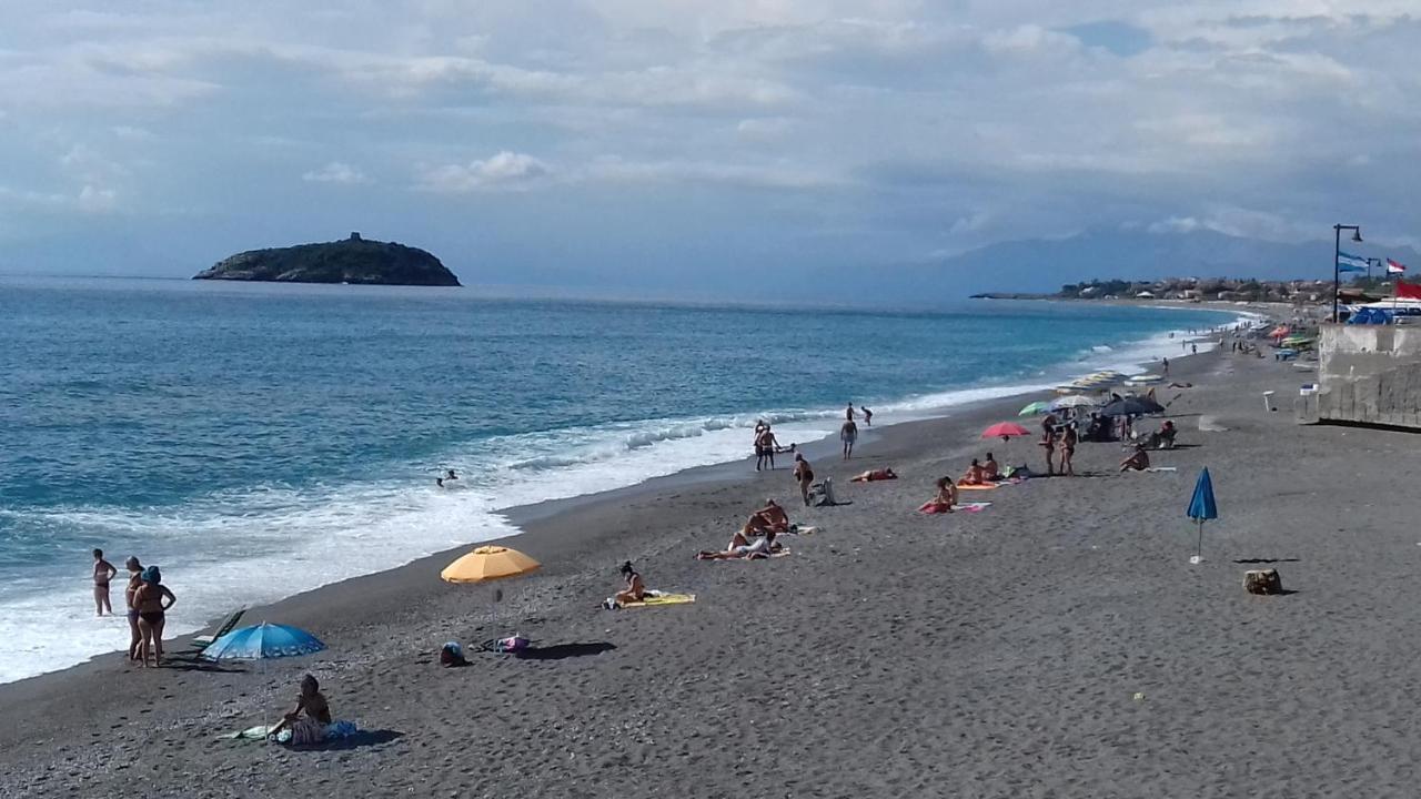 Il Corvino Bed & Breakfast Diamante Luaran gambar